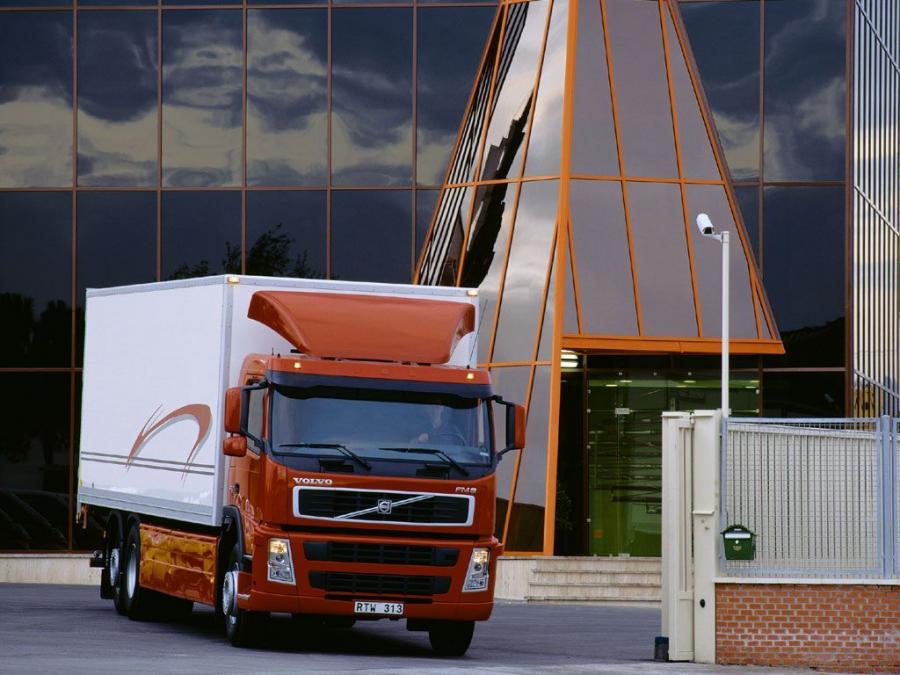  Volvo FM9 6x2 2003 года  (фото 5 из 6)